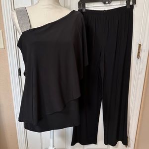 R&M Richards Pants set